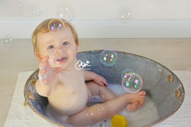 Cake Smash Photography Liverpool | Baby Bath Tub Photography